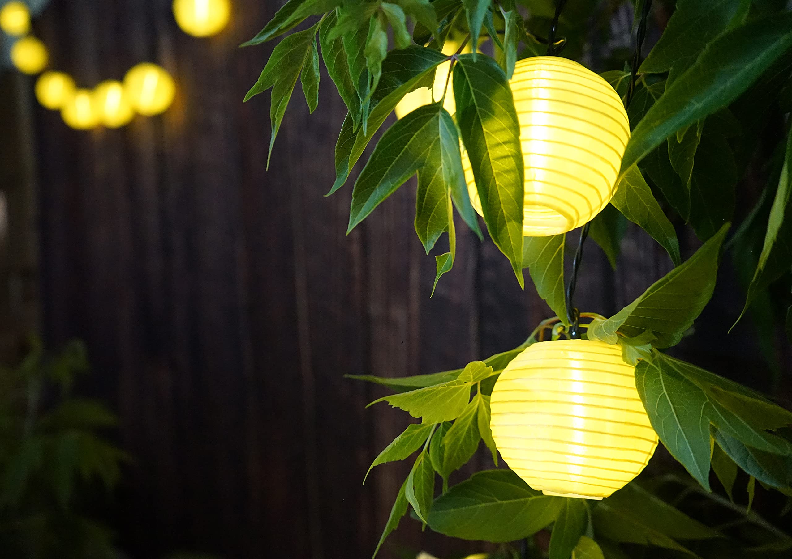 Solar Power Waterproof Lantern String Lights (Yellow)